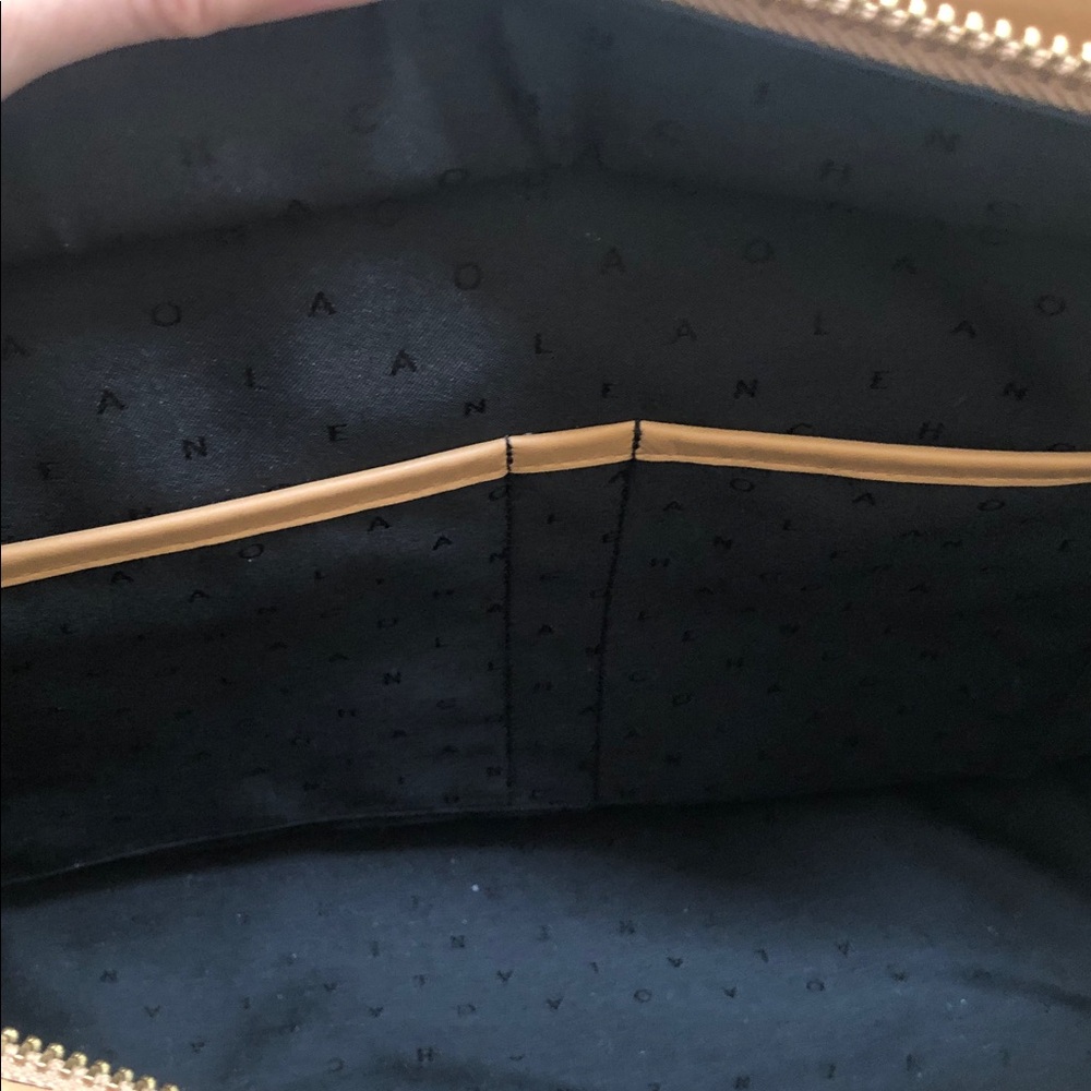 Beautiful Cole Haan quilted leather handbag - Picture 4 of 10